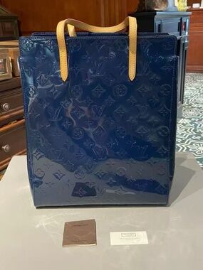 N16 Slightly Used Louis Vuitton Blue Patent Leather Vertical Tote Bag